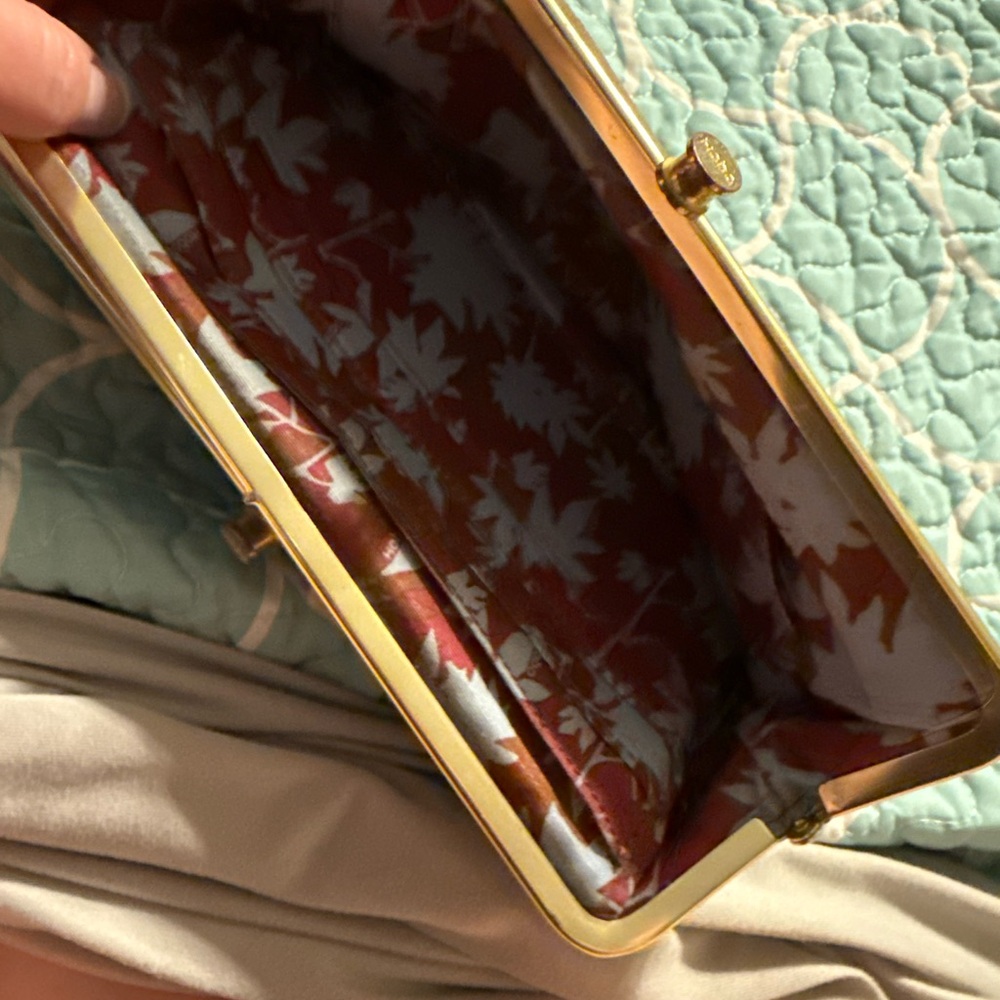 HOBO Gold Clutch Wristlet - Picture 2 of 2